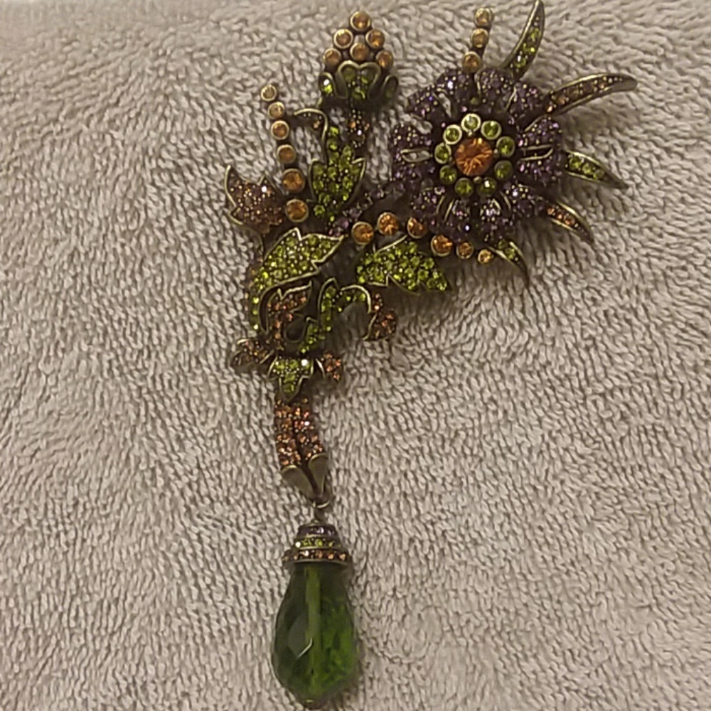 Heidi Daus Brooch